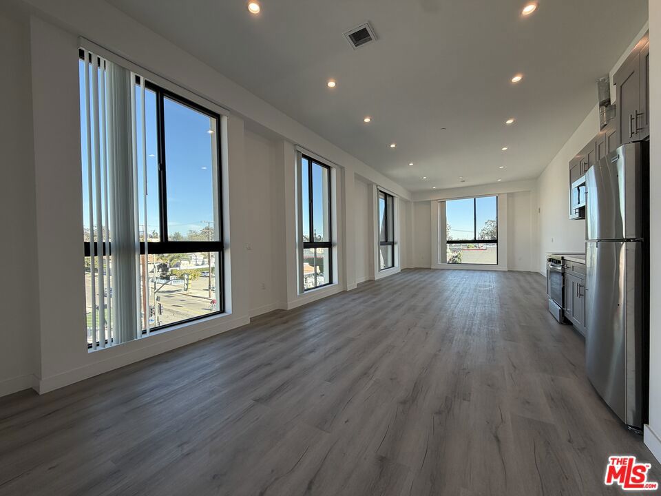 1870 E 1st Street 301