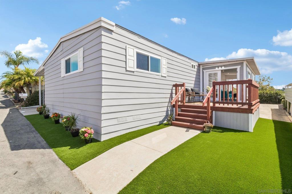 243 Havenview Lane