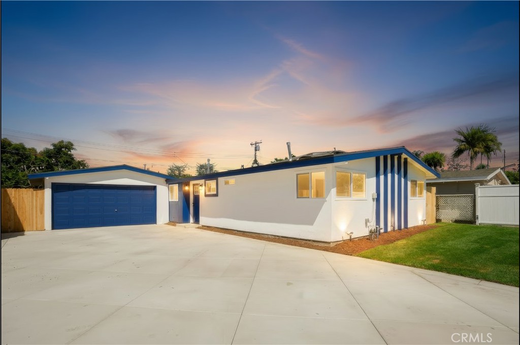 2225 Maple