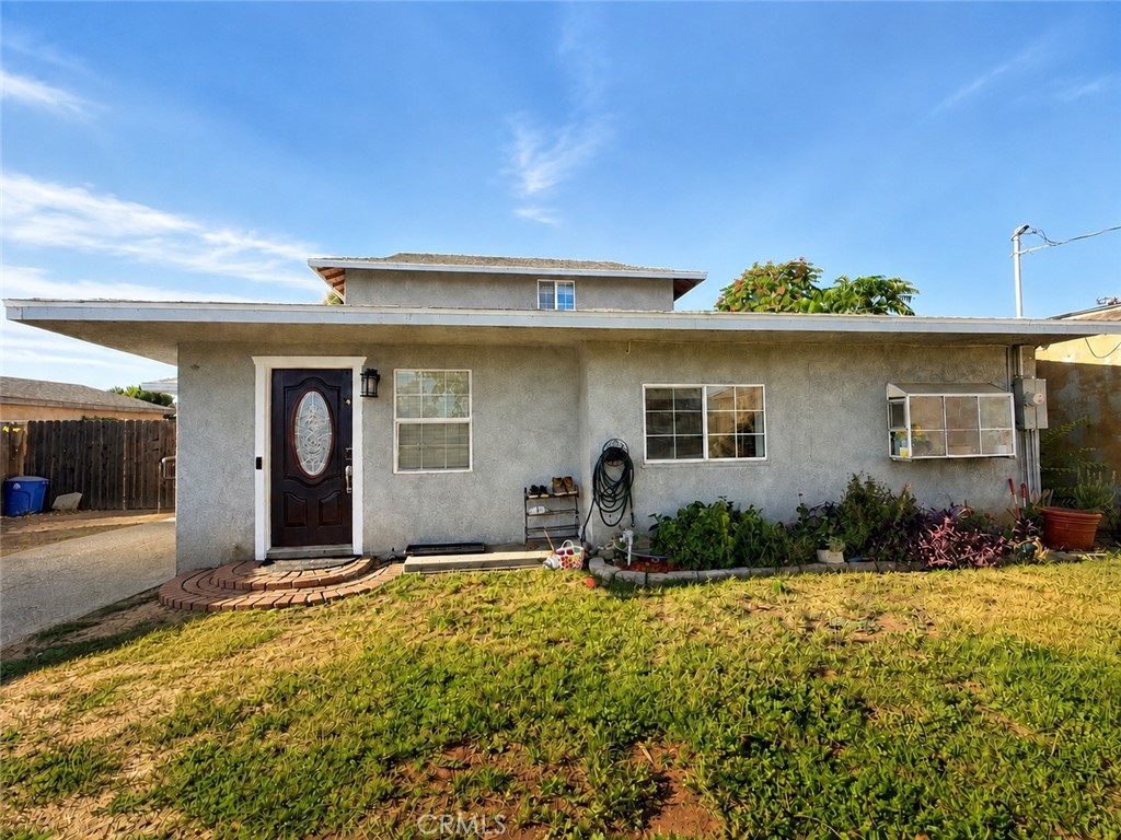 376 E 12th
