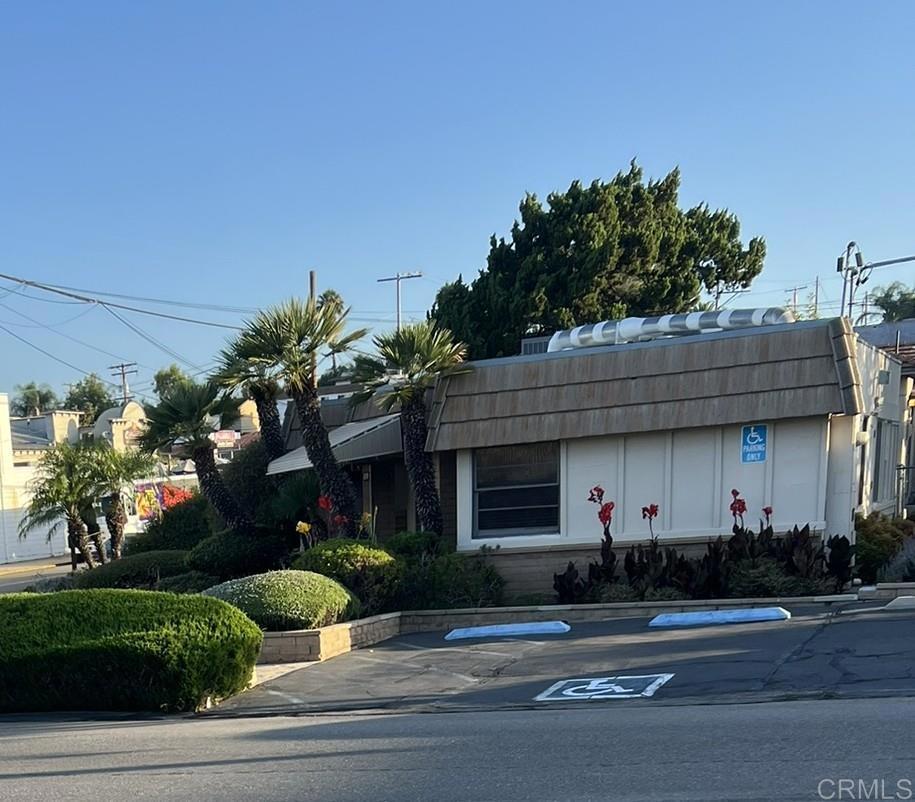 301 N Vine Street
