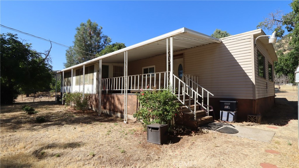 13550 Eastlake
