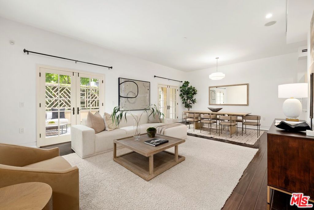 225 S Hamilton Drive 102