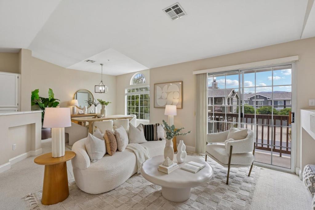702 Destiny Lane
