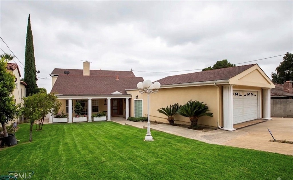 314 W Kenneth Road