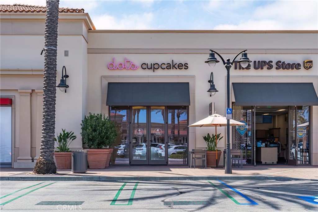 8585 IRVINE CENTER Drive