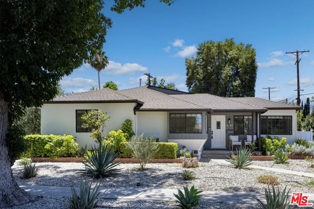 18424 Domino Street