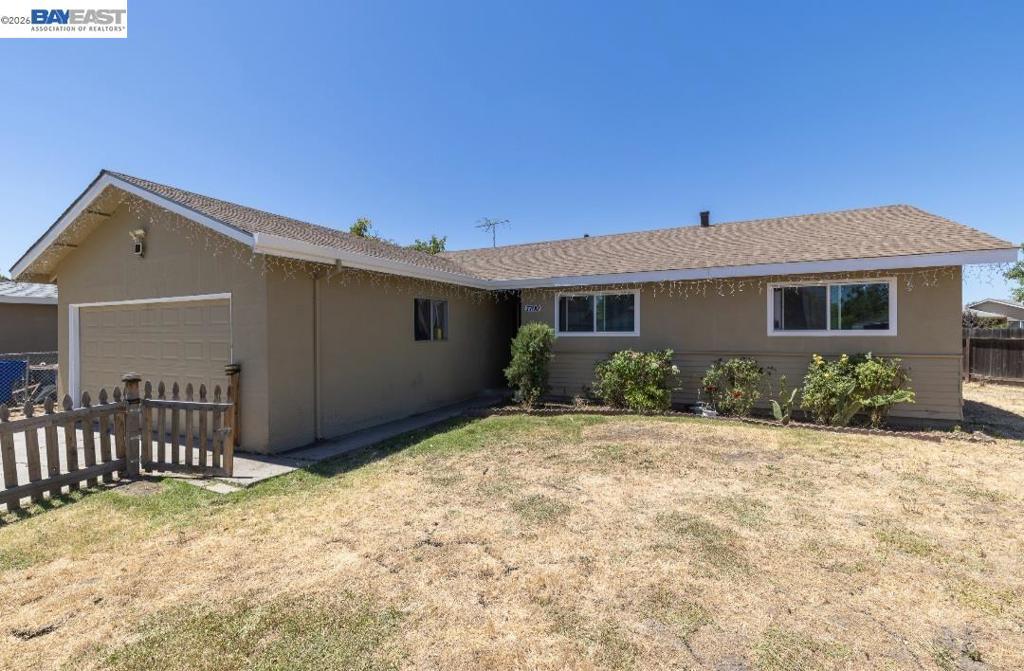 7700 Laramore