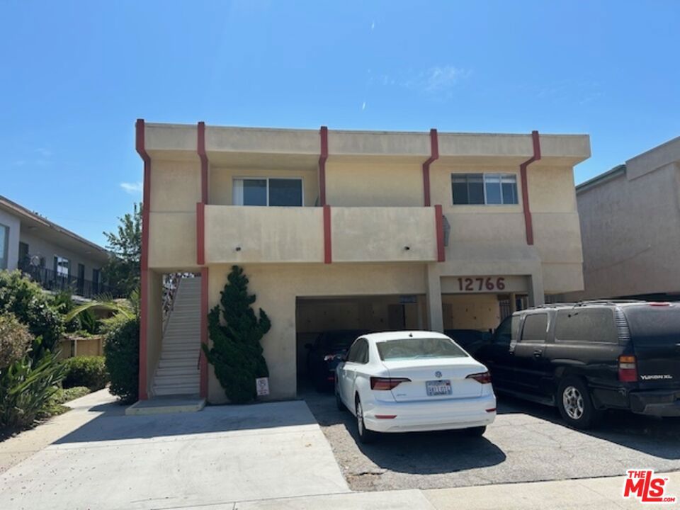 12766 Pacific Avenue 5