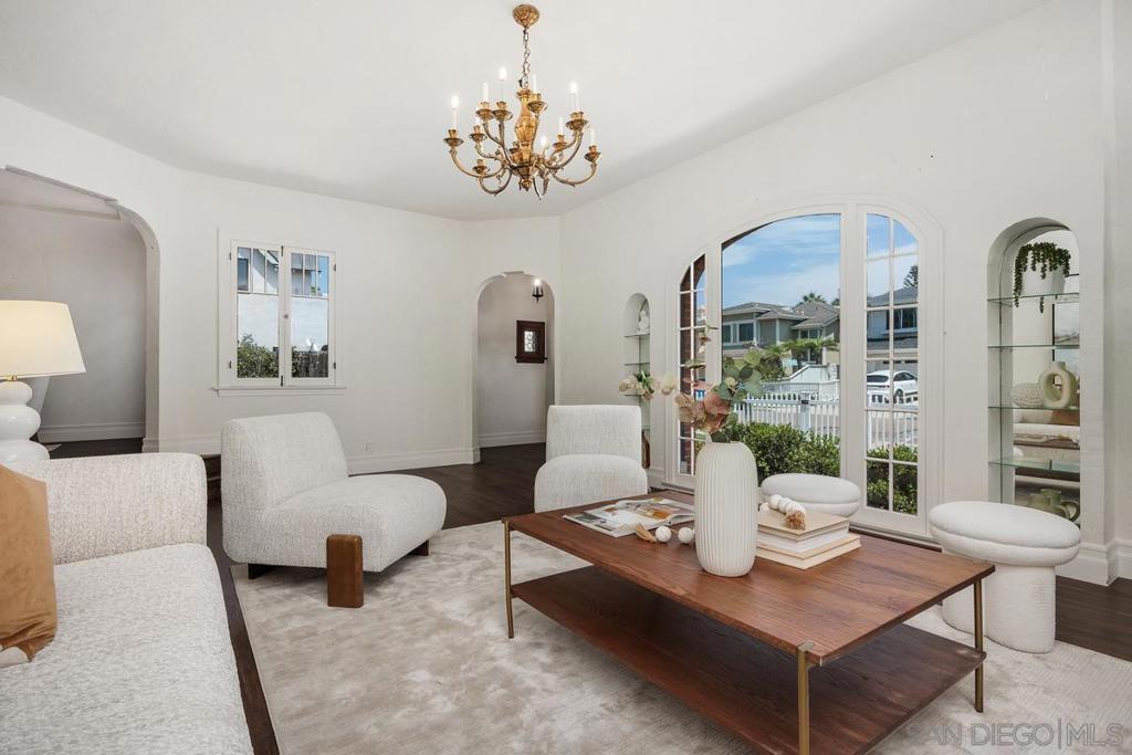 304 La Veta Ave