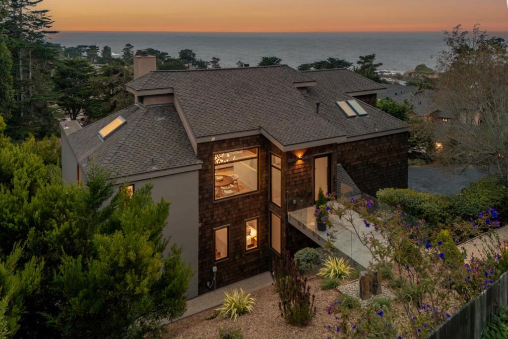 231 Spindrift Road