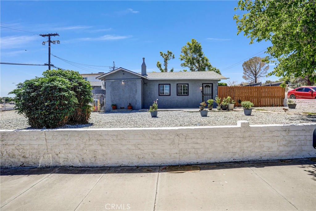 16853 Forrest