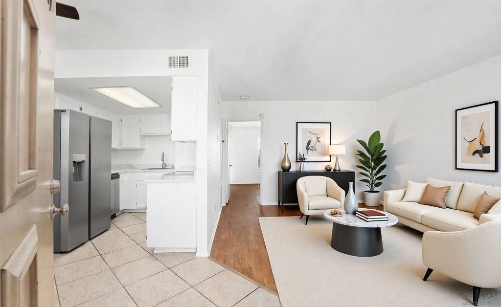 4240 Menlo Ave 19