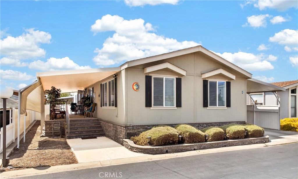 2230 Lake Park Drive 253