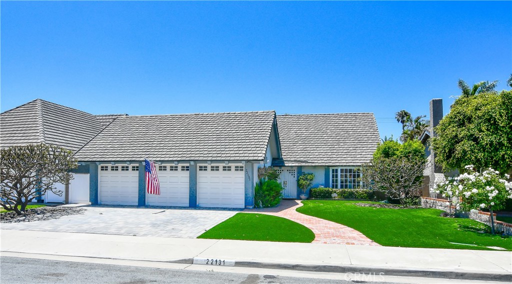 22131 Wood Island