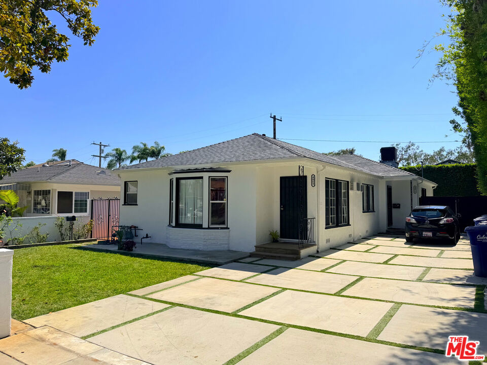 4071 Sawtelle Boulevard