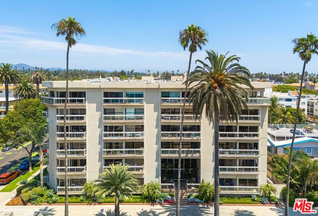 801 Ocean Avenue 206