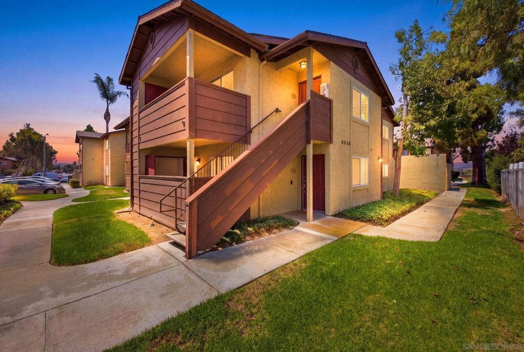 521 Calle Montecito 110