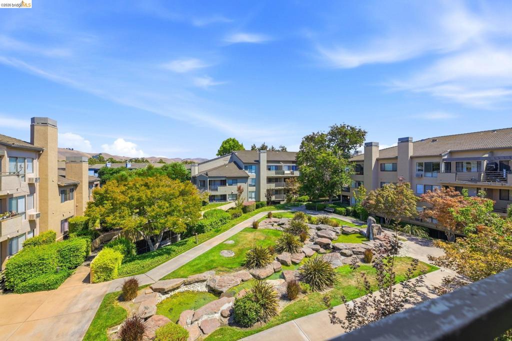 39206 Guardino Dr 302