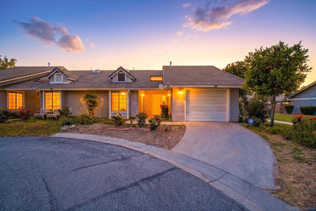 1402 Hancock Cir