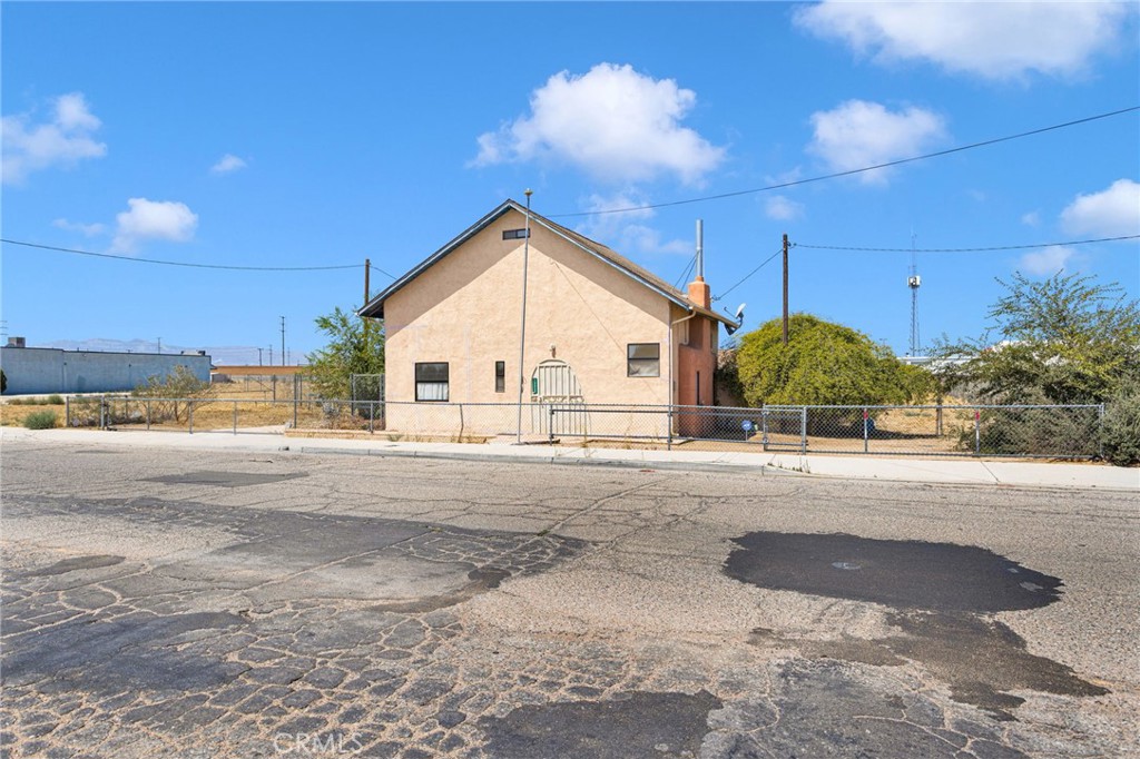 18058 Jonathan Street