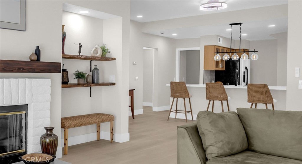 280 Vista Royale Circle W