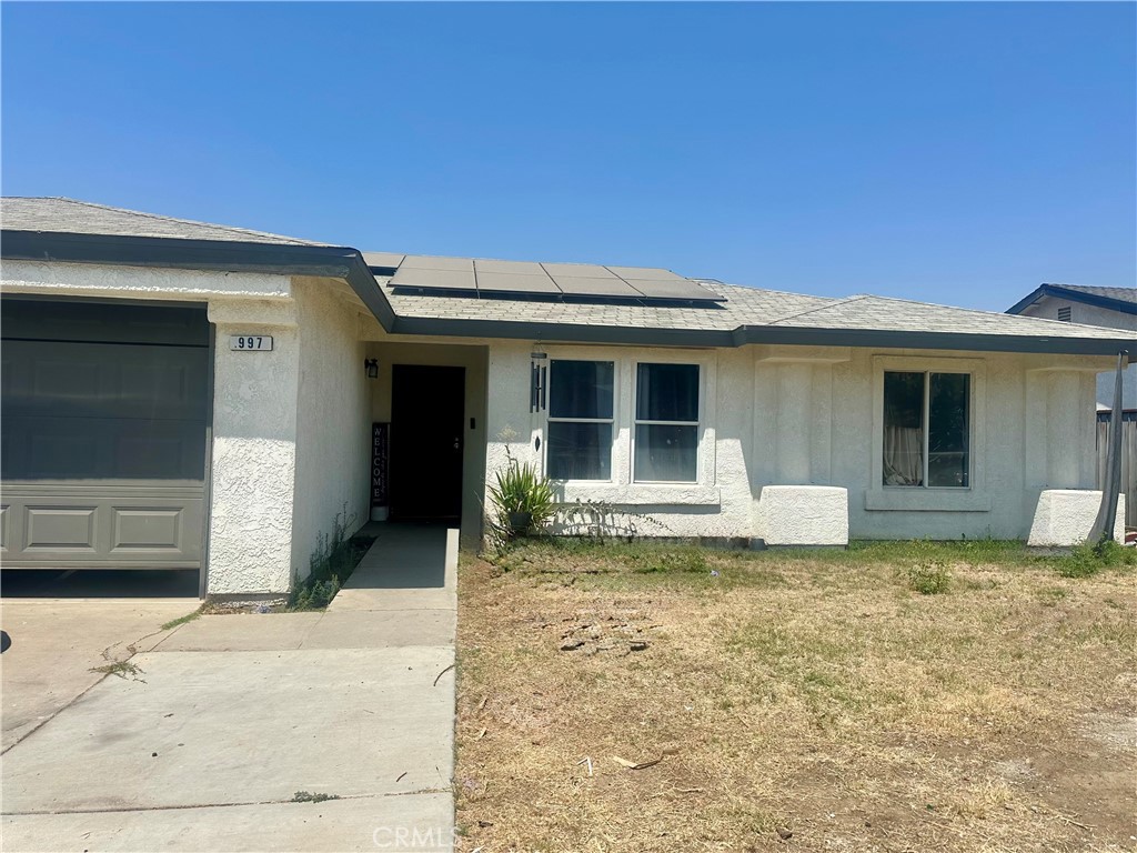 997 E Jolson Avenue