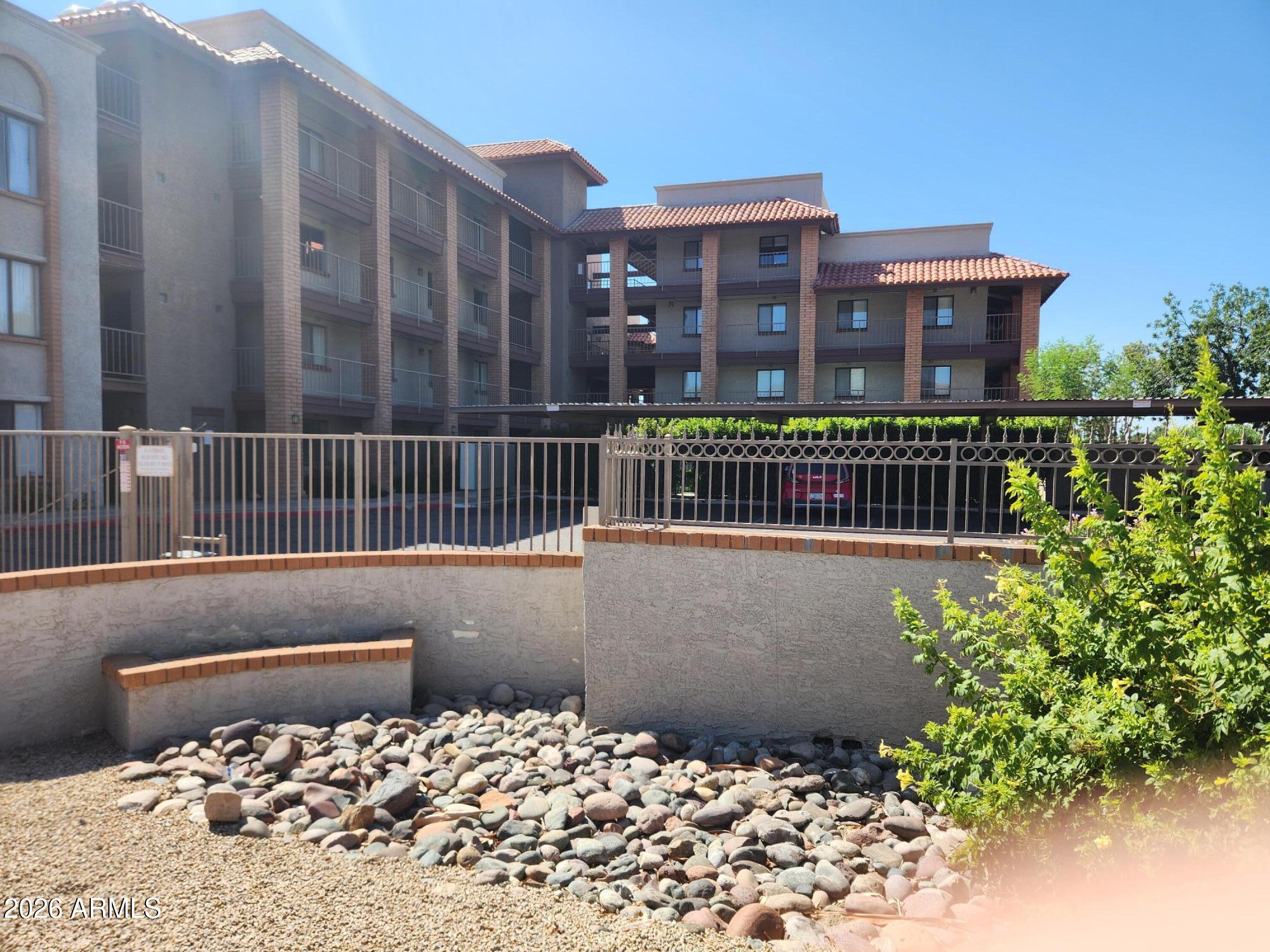 17 E RUTH Avenue 122, Phoenix, AZ 85020