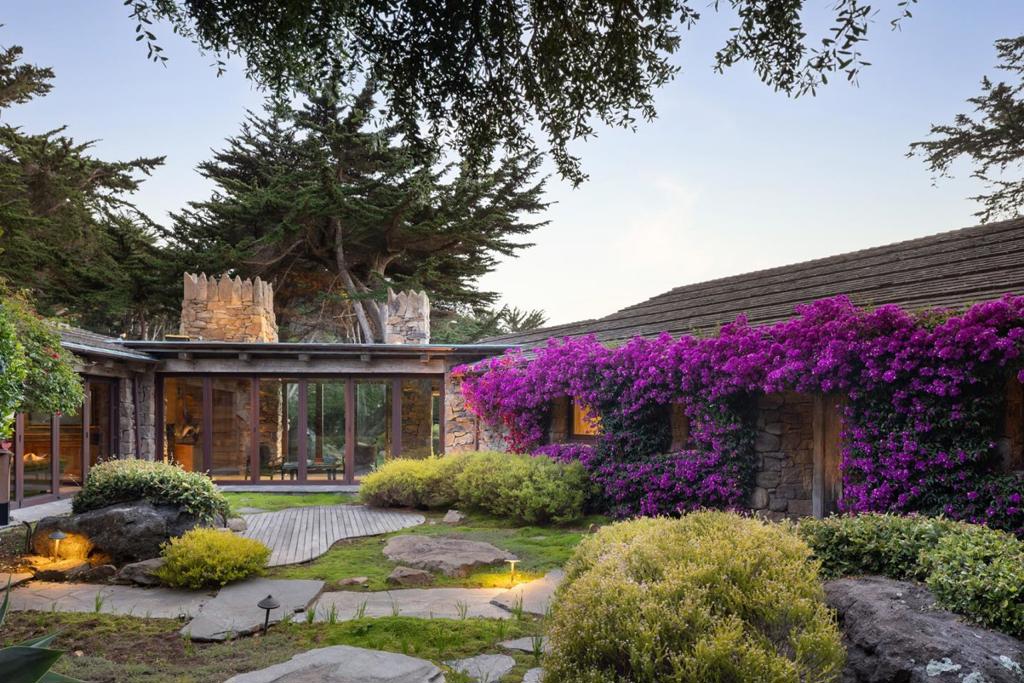 163 Spindrift Road
