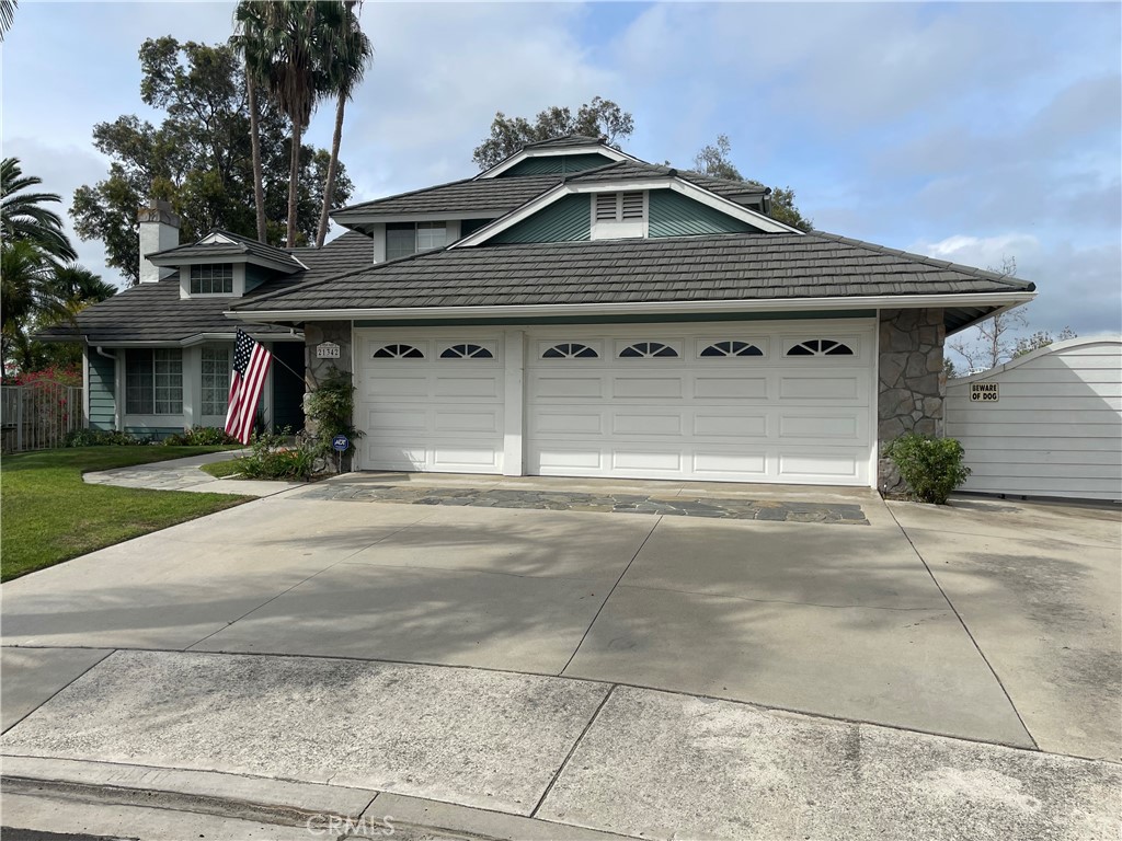 21342 Hillside Court