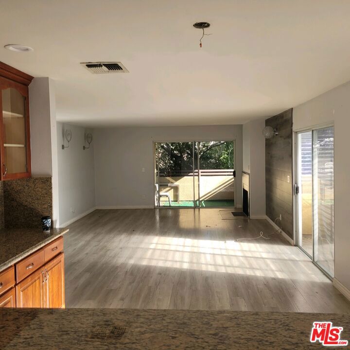 1200 S Shenandoah Street 305