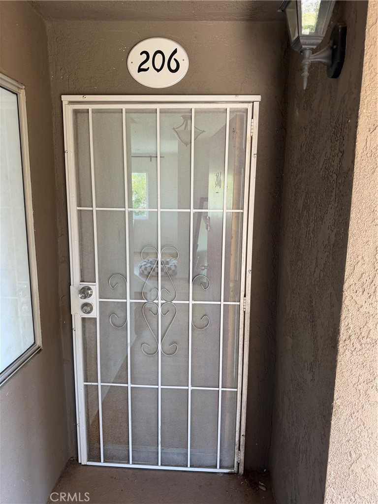 725 Coronado 206