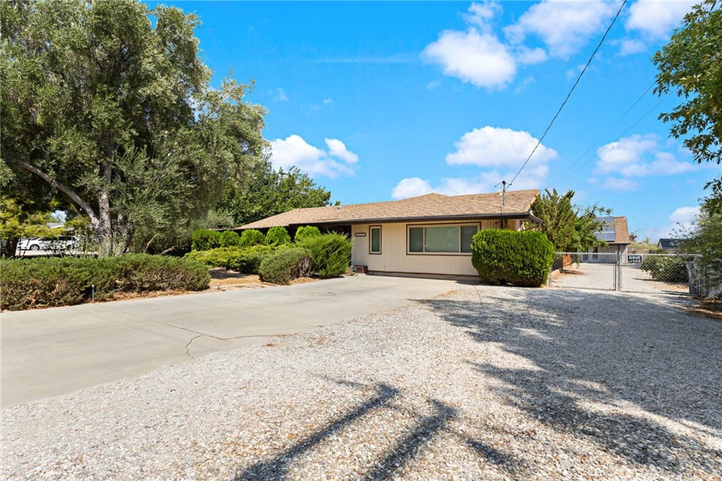15158 Willow