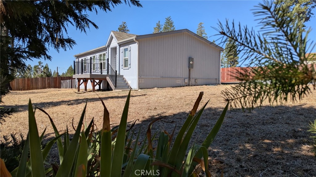 13737 S Park