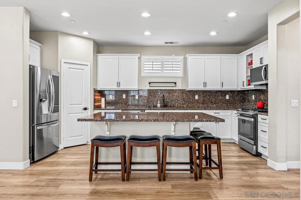 2207 Antonio Dr