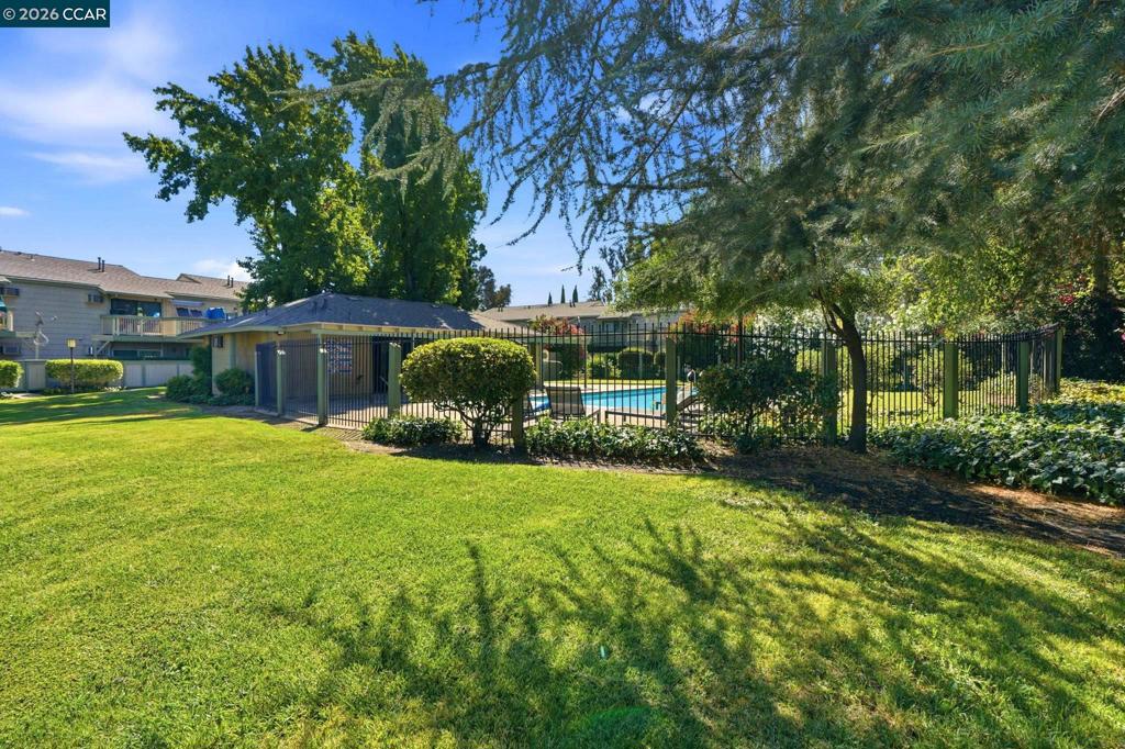 2890 Treat Blvd 39
