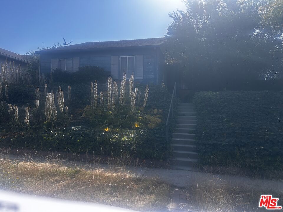 11726 Spinning Avenue