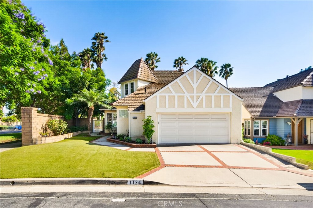 1124 Powell Drive