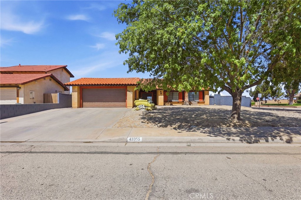 43355 Vista Circle