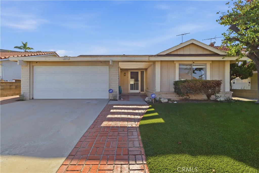 28631 Mount Sawtooth