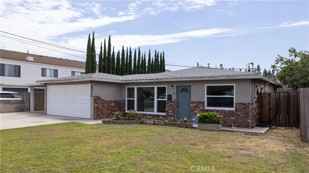 8022 Artesia