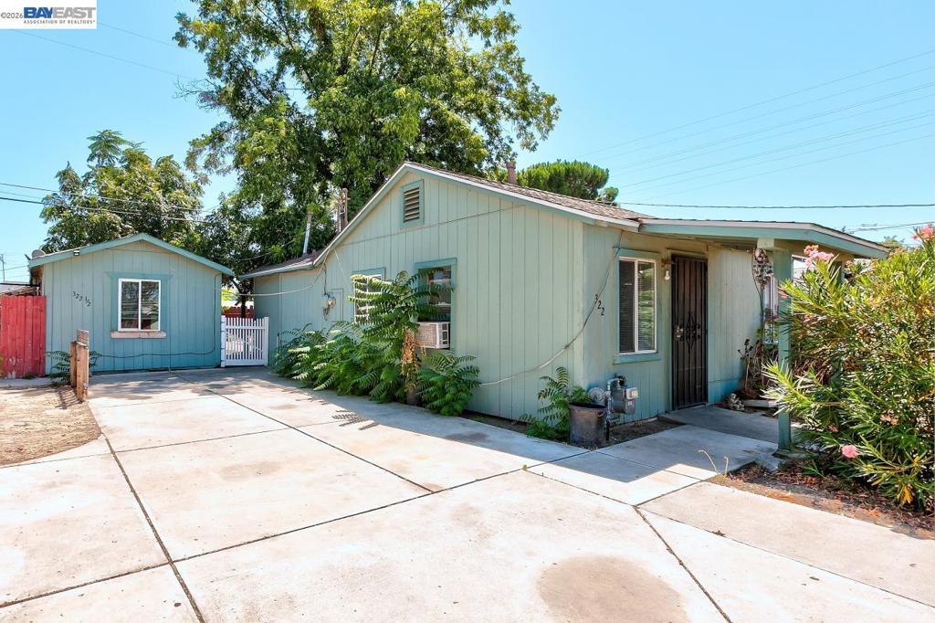 322 Poplar Ave