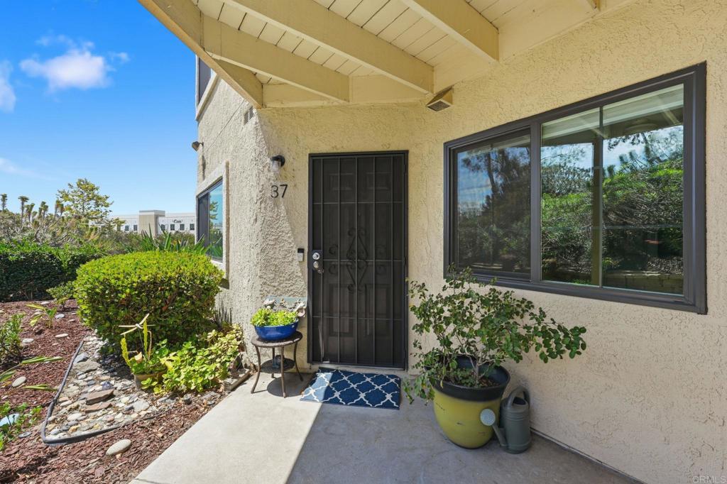 3475 Paseo De Brisas 37