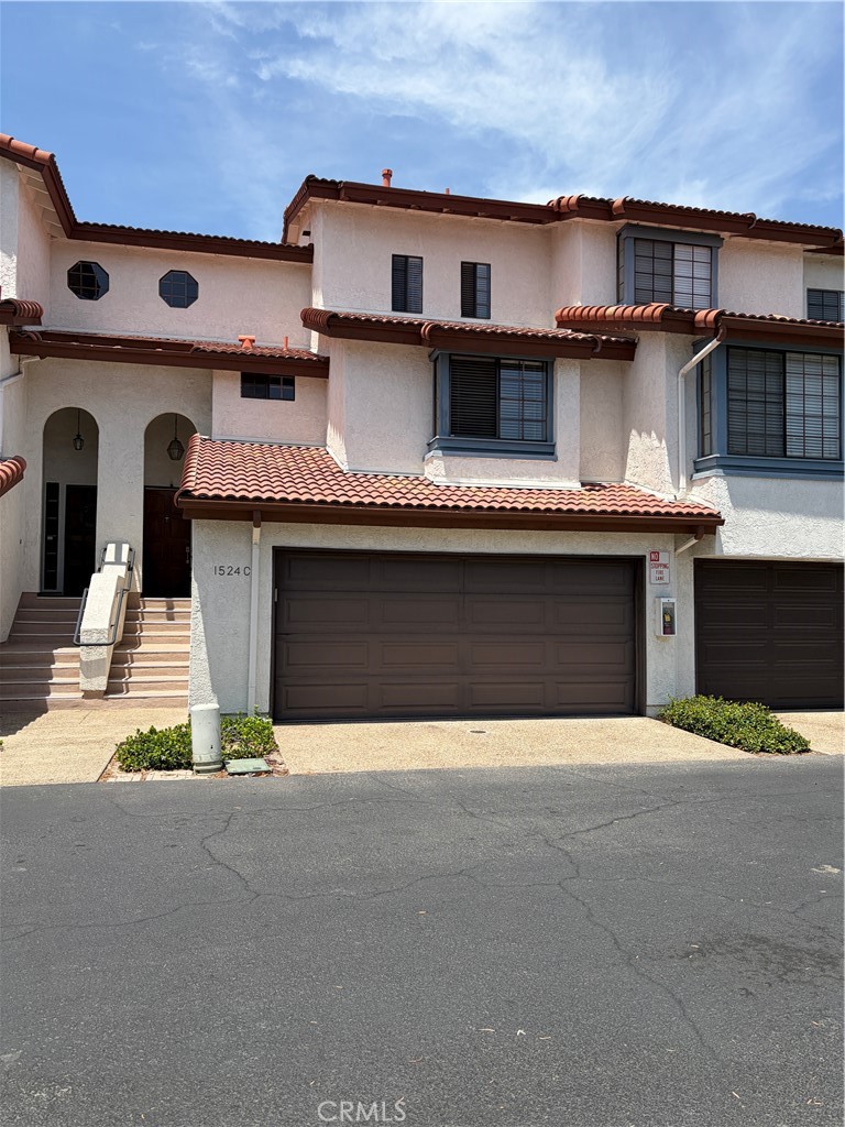 1524 Apache Drive C