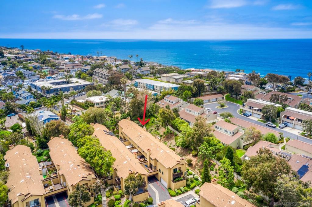 1680 N Coast Highway 101 30