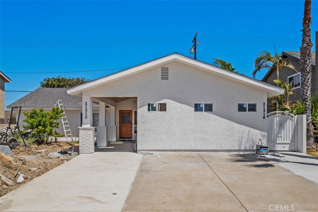 21316 Bulkhead Circle