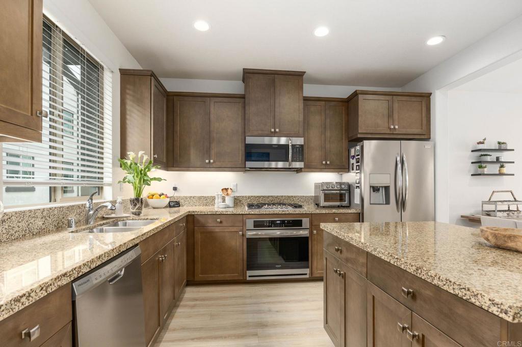 2227 Solara Lane