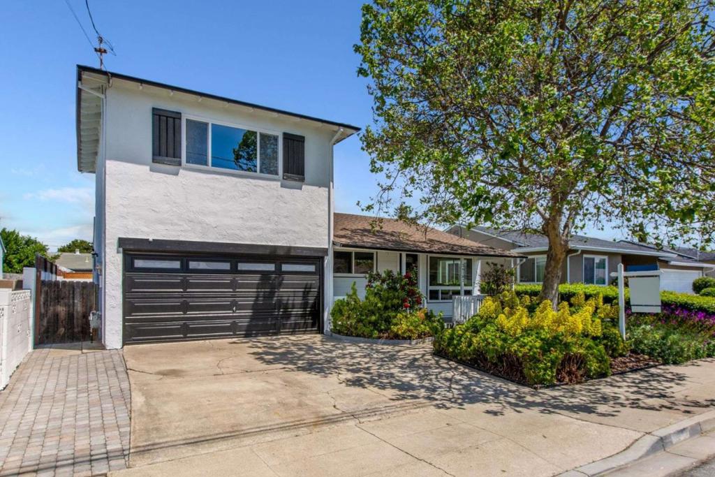 36182 Magellan Drive
