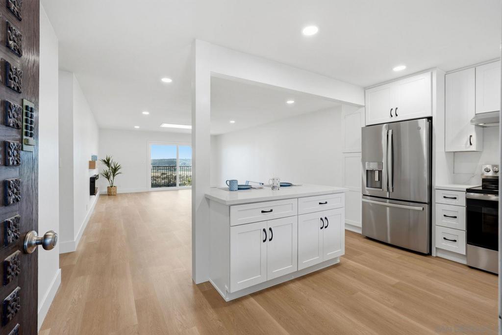 3606 Vista Rey 46