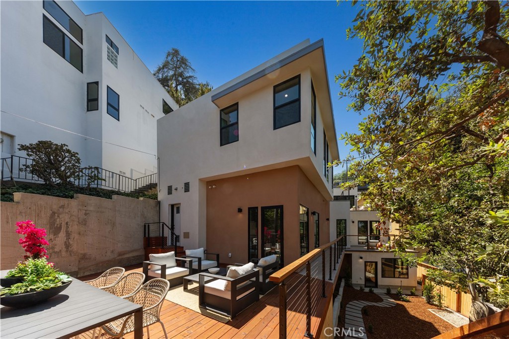 728 Bonita Dr